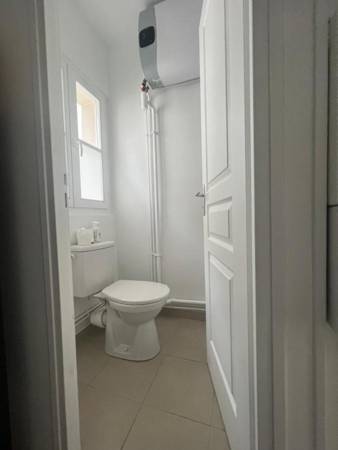 Charming 1 Bedroom Marais Hideaway - Fb17A Paris Bagian luar foto